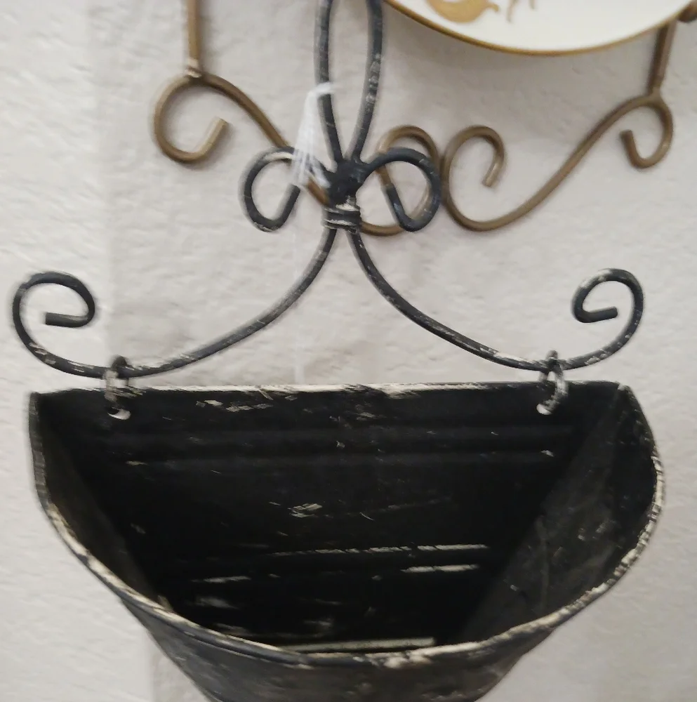 Wall decor